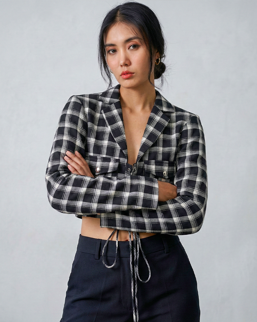 Women’s Pure Linen Plaid Crop Blazer – Black & White Check Lace-Up Front Jacket